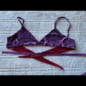 Zinke res and purple paisley bikini top large